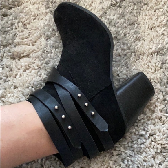 Black suede studded ankle booties - Picture 3 of 6
